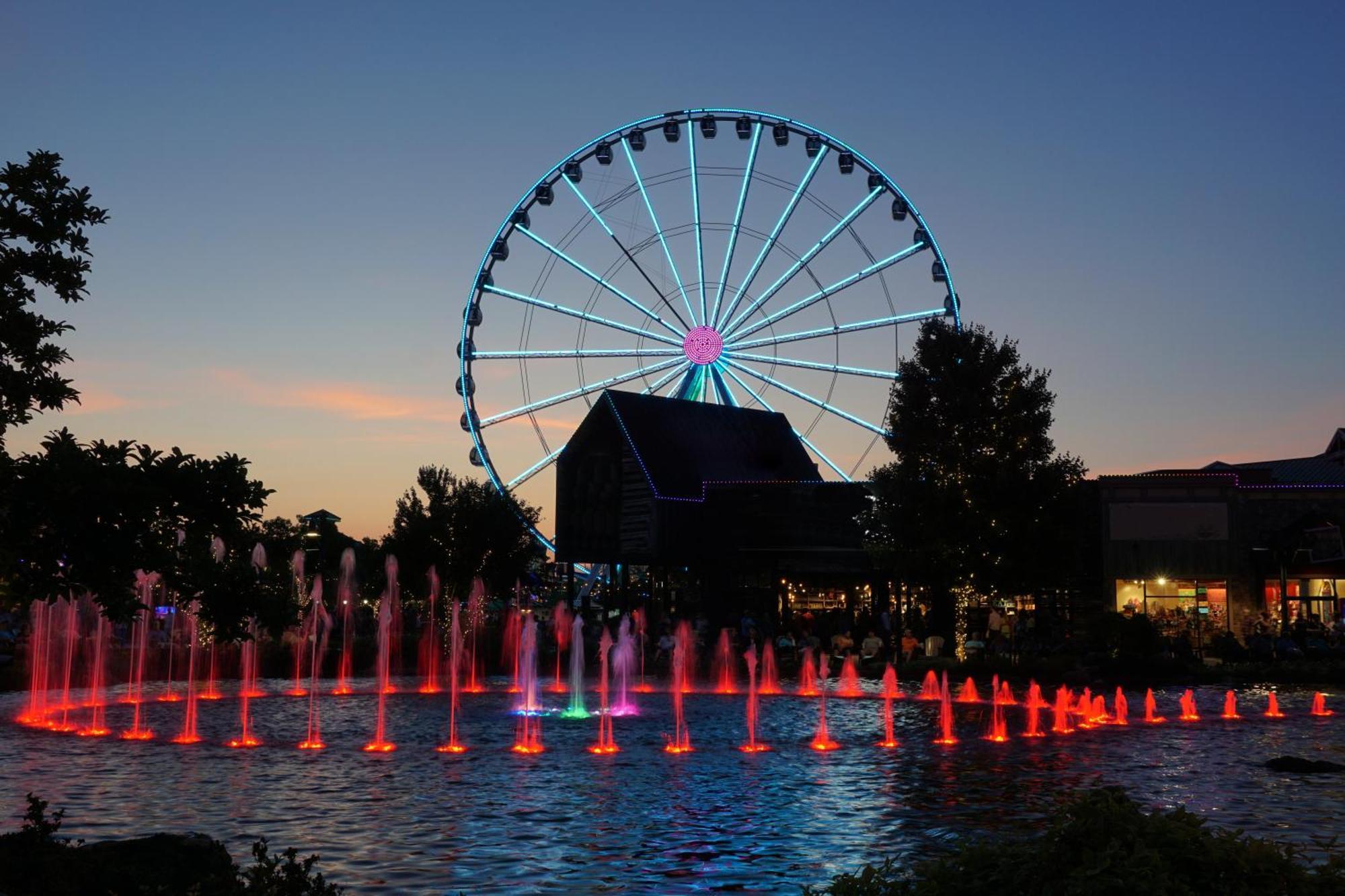 Suite Sensations, Hot Tub, Pool Table, 1089 Free Tickets Each Paid Day, Dollywood And More Pigeon Forge Kültér fotó